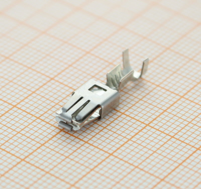 60040031-L Delphi Pin - Weiblicher gedichteter verzinnter Buchsenkontakt DCS-1 6.3 Serie, Kabelquerschnitt 0.50 - 1.00 mm2 (Schüttware)
