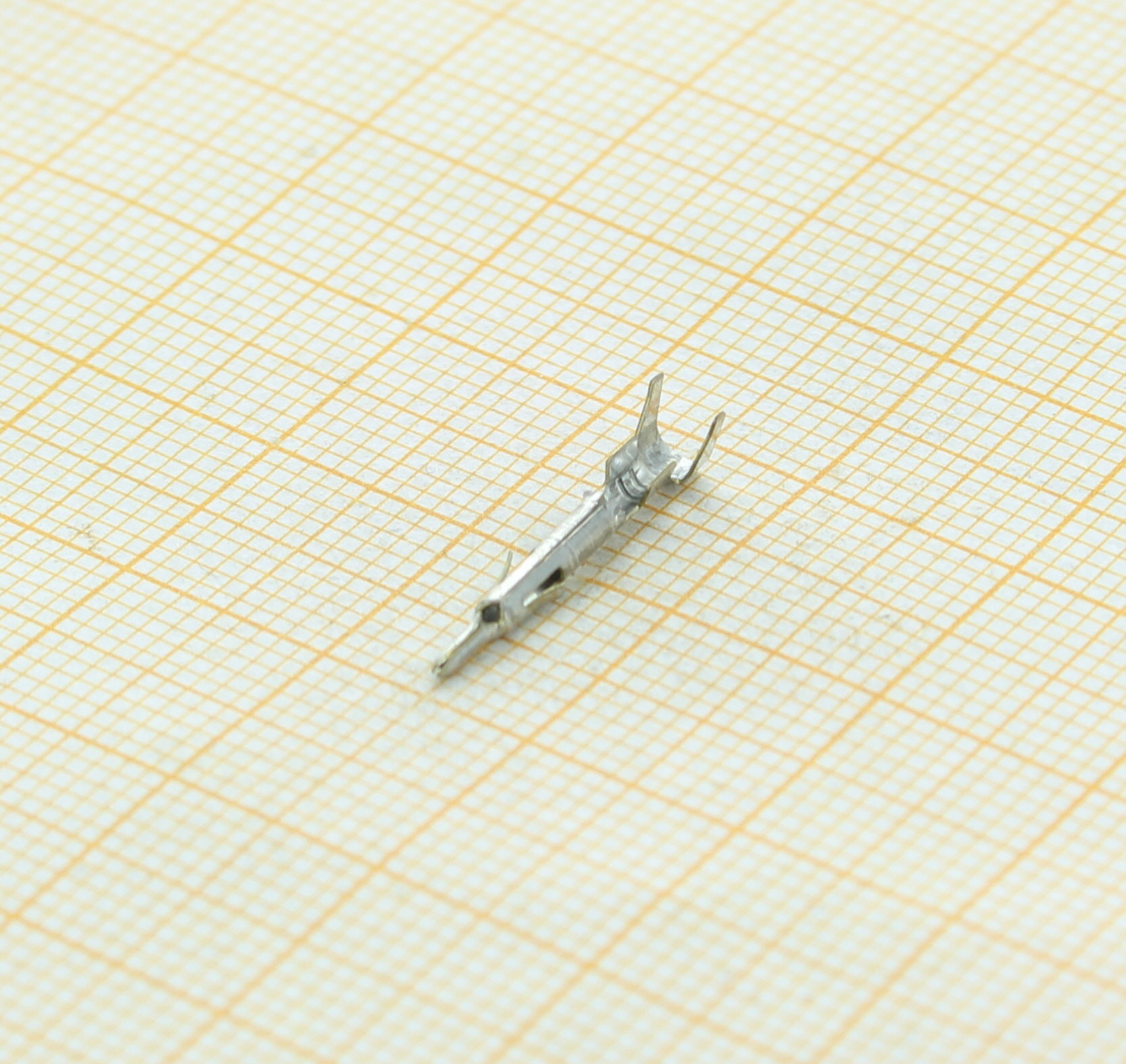 TE 770987-1 - Verzinnter Maennlicher ungedichteter Mini-Universal MATE-N-LOK Stiftkontakt 0.3 - 0.9 mm2 - 22-18AWG (Schuettware)