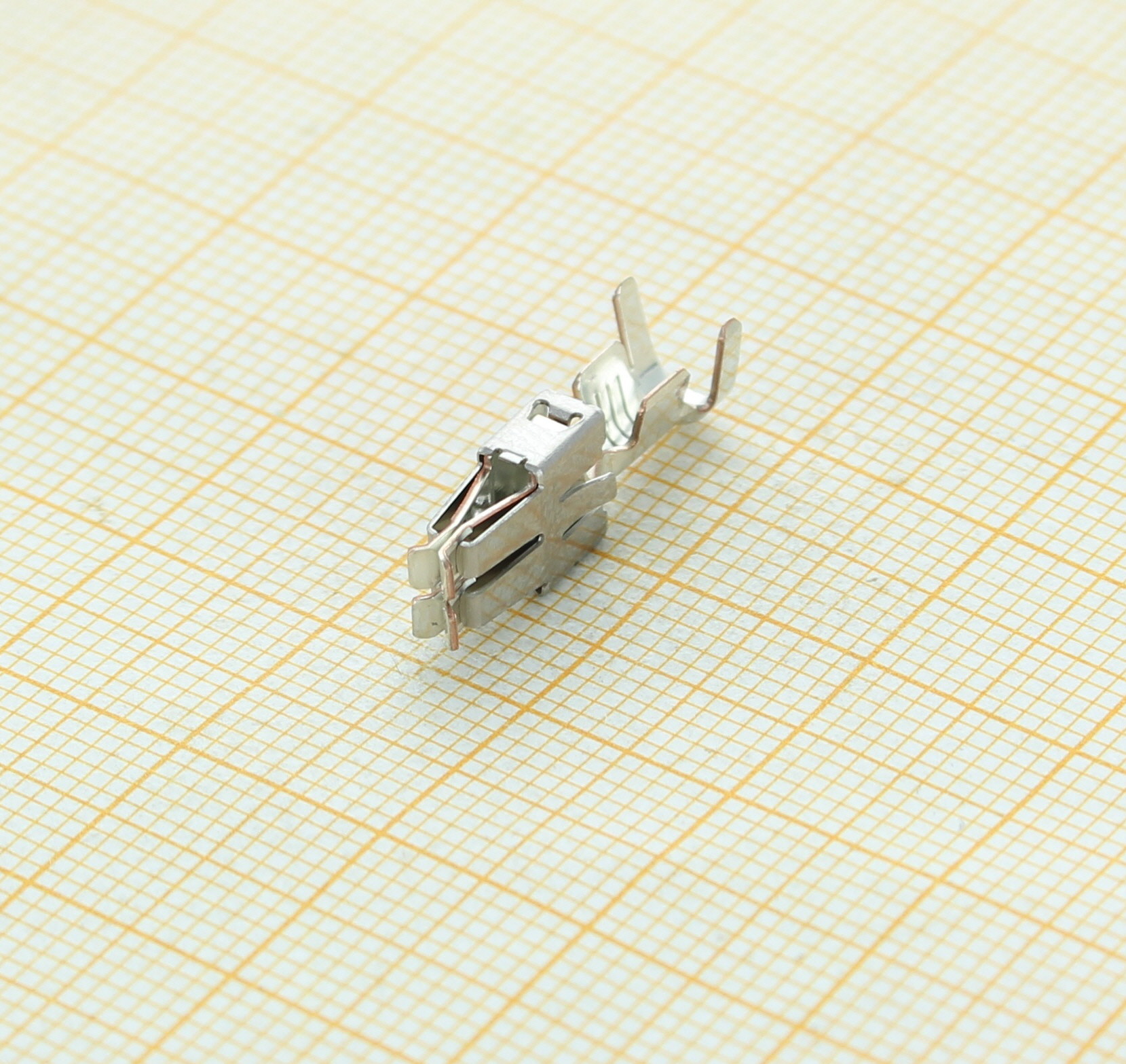 TE 927834-1 - Weiblicher ungedichteter verzinnter Standard Power Timer Buchsenkontakt 1.0 - 2.5 mm2 (Schüttware)