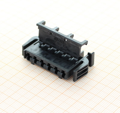 15363695 Delphi Stecker - 893 973 636 - 6-poliges weibliches Buchsengehäuse, DCS 2.8 Serie, schwarz