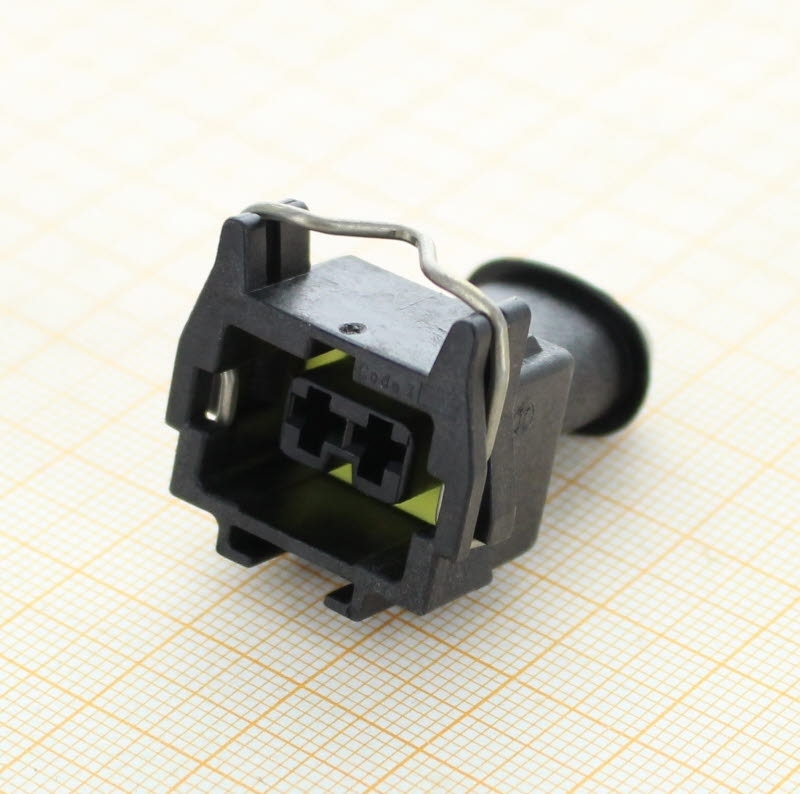 Bosch 1928403490 - 2 Way Female Sealed Black Jetronic Connector Seal Form 3.2, Code 1