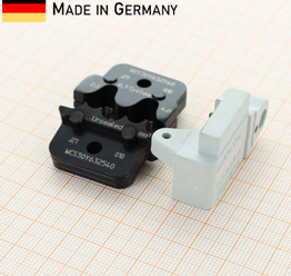 WCS30Y632540 - Crimpeinsatz CS30 fuer Buchsenkontakte Yazaki 6.3 - 2.5 - 4.0 mm2